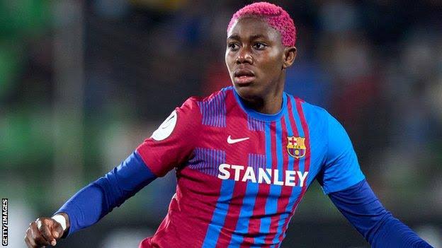 Asisat Oshoala Debunks Retirement Rumours, Reaffirms Commitment to Super Falcons