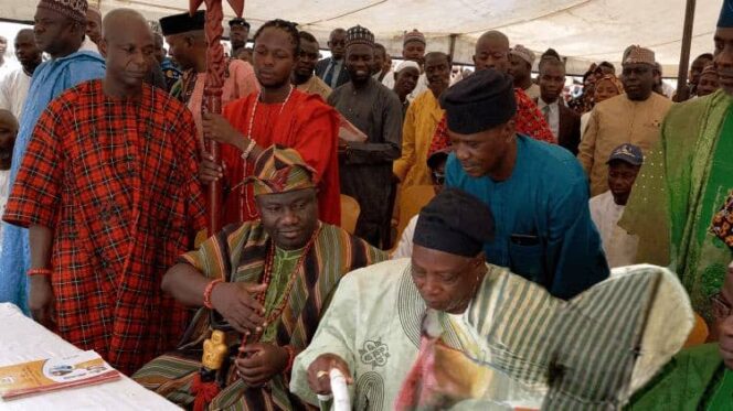 Ibadan Chiefs Condemn Alaafin’s Conduct After Awkward Encounter With Olubadan