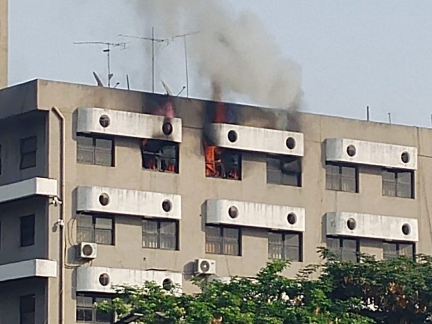 Fire Outbreak Hits Federal Secretariat Complex Abuja