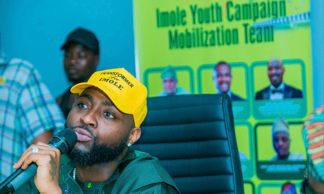 Davido Hits Pause on Music to Mobilise Youths for Uncle’s Reelection