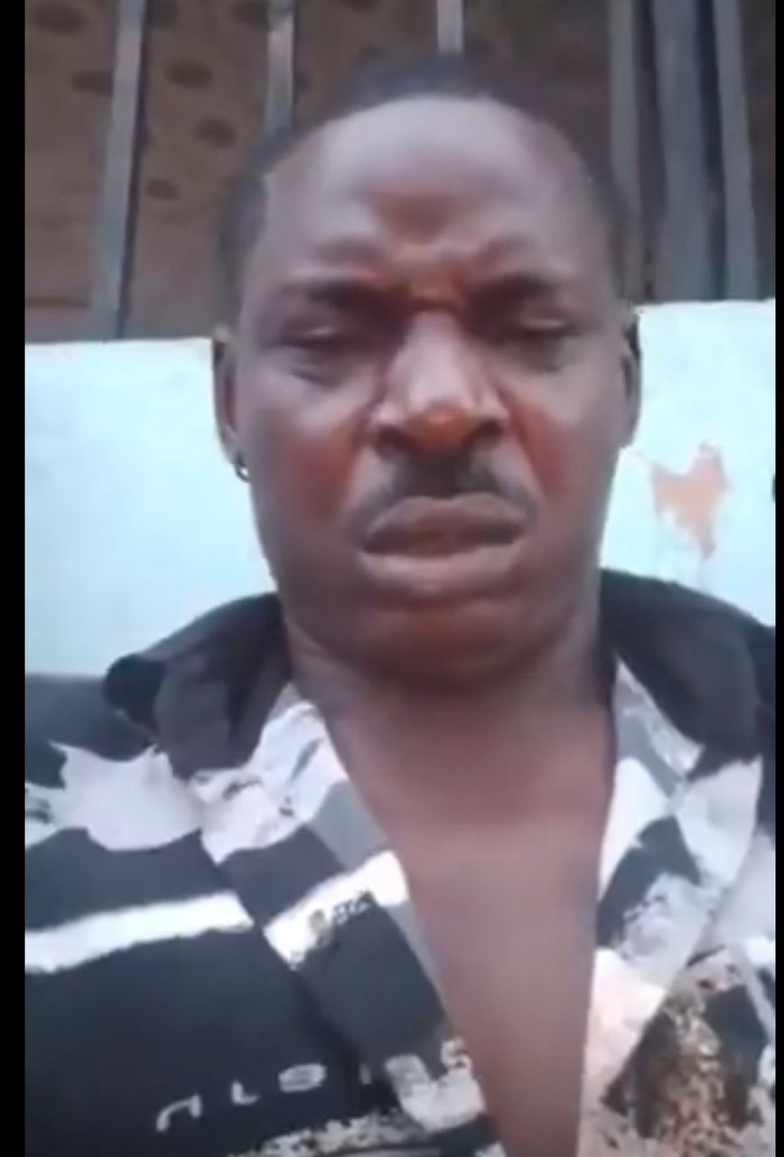Viral Video: Nigerian Police Officer Threatens to Kill Civilians for Recording Him on Duty (Video)