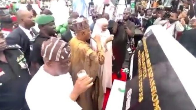 Wike Faces Backlash After Declining Glass of Water at Abuja Water Project Commissioning (Video)