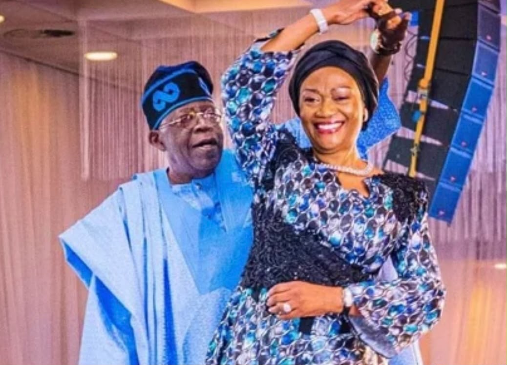 Tinubu Calls Wife ‘Iya Alakara’ During Public Address, Recalls Media Jabs Over Reforms