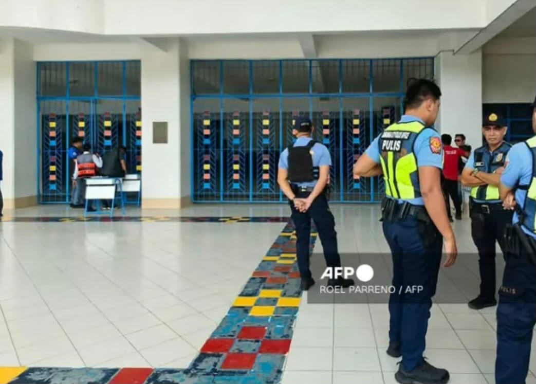 Two Dead in Philippine High School After Student Shoots Classmate, Live Streams Attack on Social Media