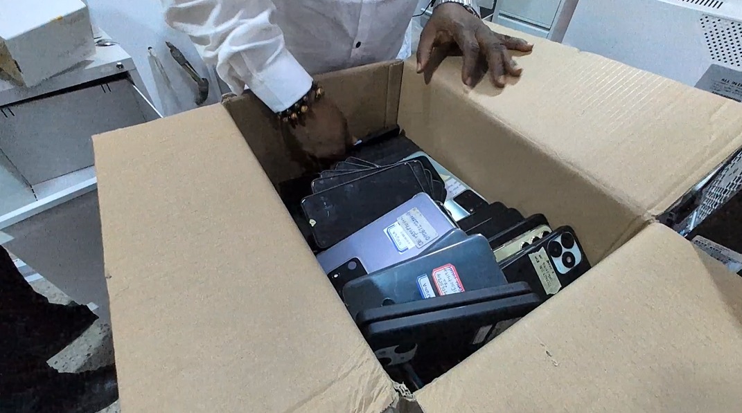 Court Orders Final Forfeiture of 431 Phones Linked to Chinese Cyber-Fraud Operators